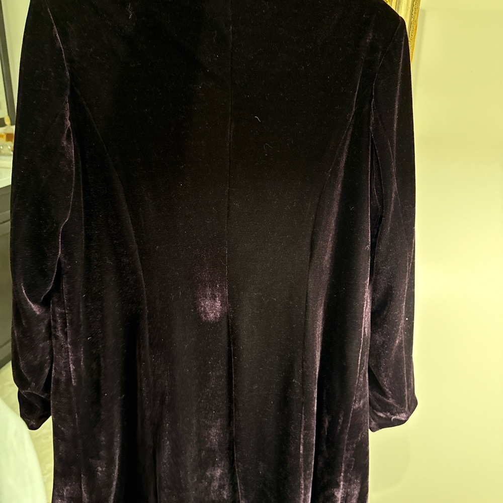 Elegant Black Velvet Jacket